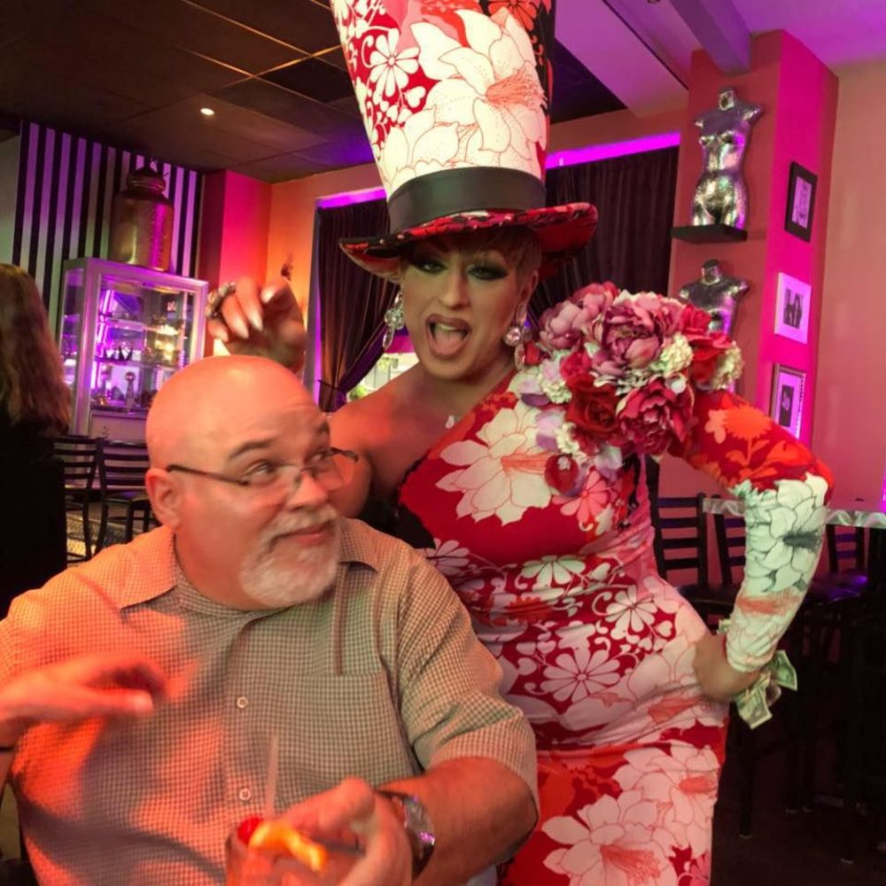 Meet your Posher, Samantha